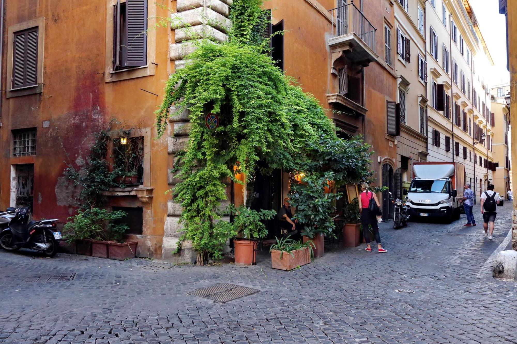 Luxury Charme Between Pantheon And Spanish Steps Рим Экстерьер фото